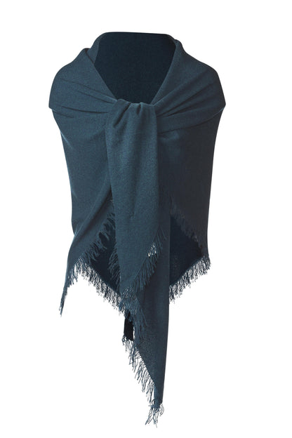 FRINGE TRIANGLE WRAP