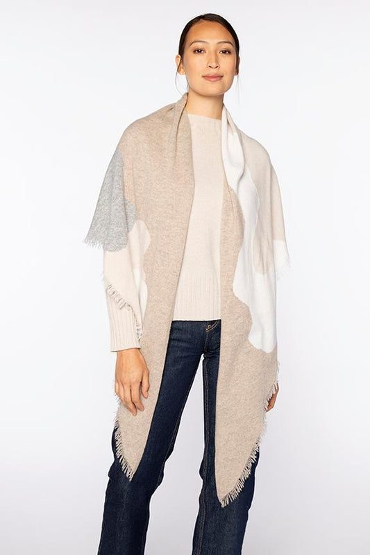 INTARSIA FRINGE WRAP