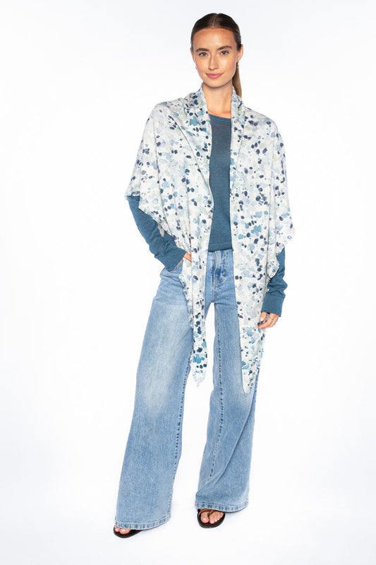 DROPLET PRINT FRINGE TRIANGLE WRAP