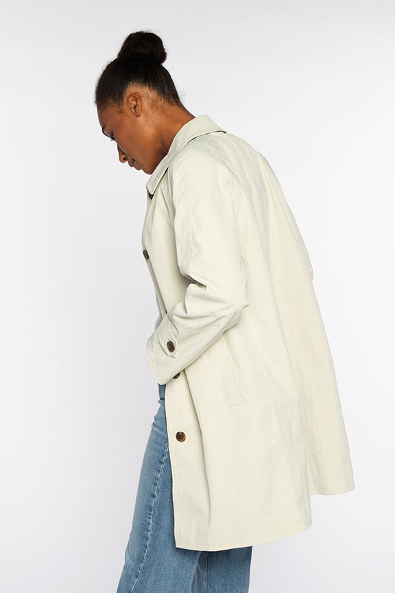 LIGHTWEIGHT CITY COAT