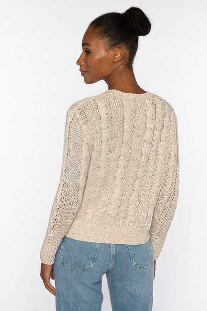 SEQUIN CABLE VEE - detail view