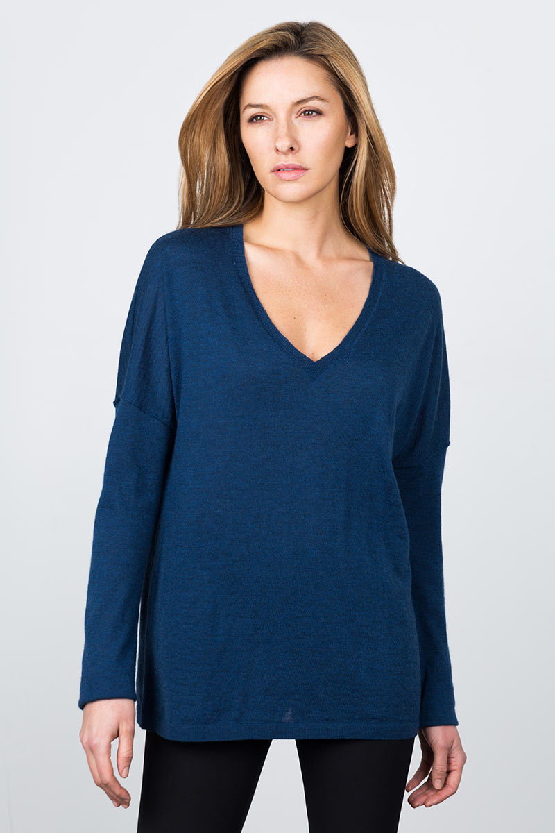 Worsted Relaxed Vneck - Kinross Cashmere